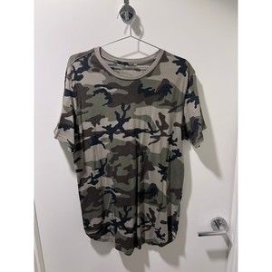 Camo Scallop Fit Mens Tshirt (Large)